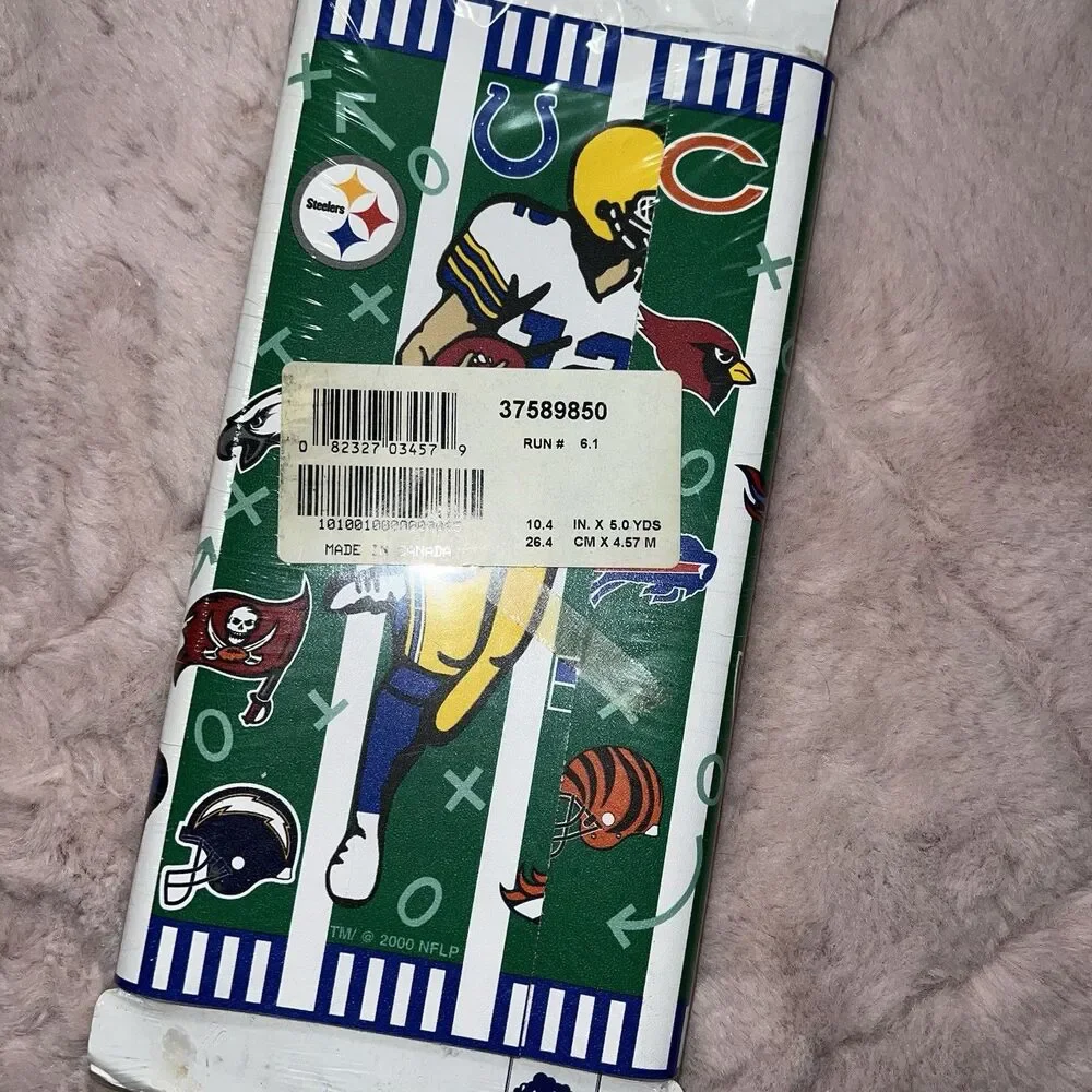 NEW vintage nfl wallpaper border patriots the village all over print football